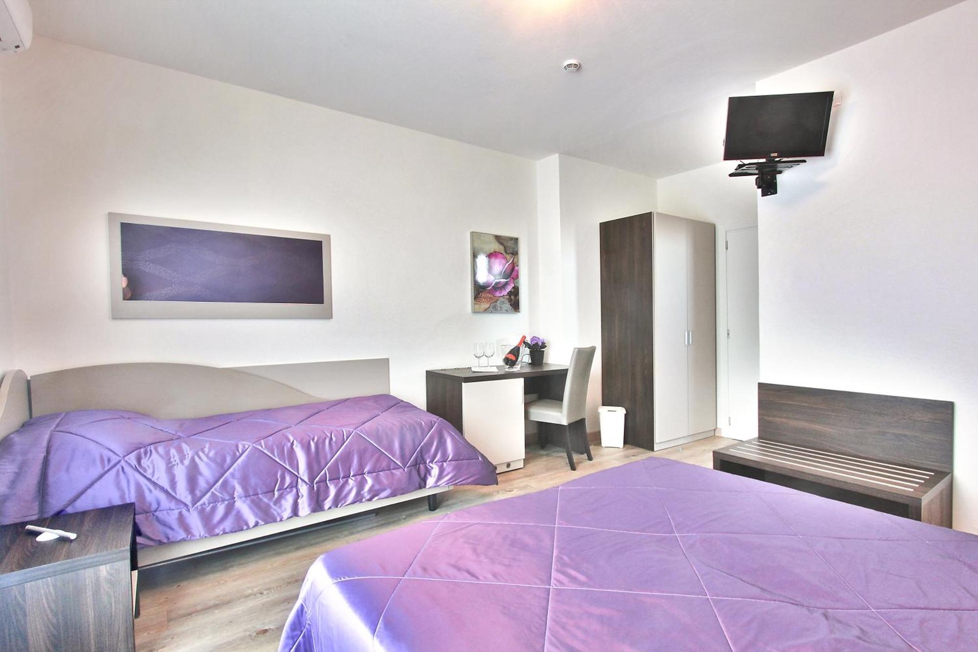 Hotel Gambrinus Lignano Sabbiadoro Rum bild